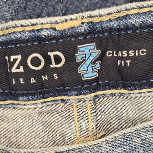 IZOD Classic Fit Jeans Mens 32x32 Blue Denim Relaxed Fit